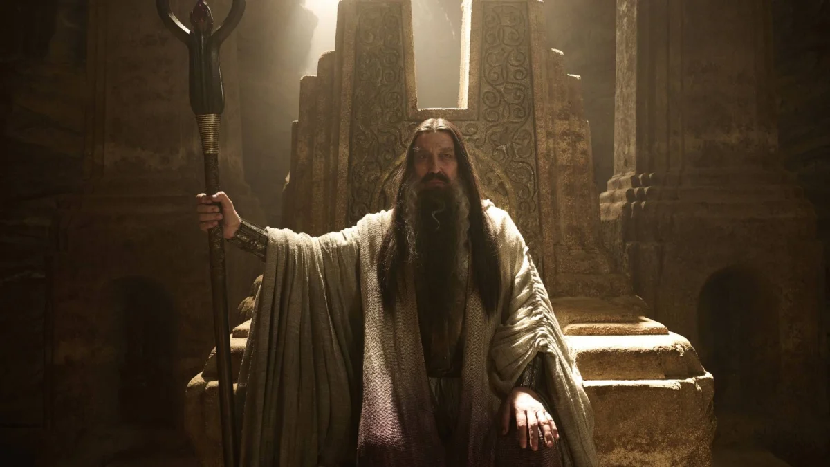 Identidade do Mago Sombrio será revelada no início da terceira temporada de The Rings of Power