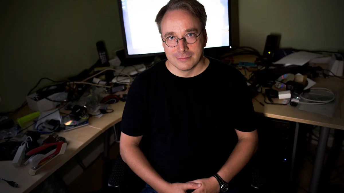 Linus Torvalds defende uso de IA no desenvolvimento do Linux