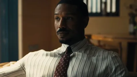 Primeiro trailer de The Thomas Crown Affair é comparado a filme de James Bond