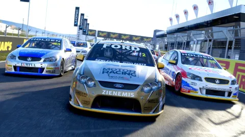 Project Motor Racing recebe DLC gratuito e suporte para telas triplas no PC