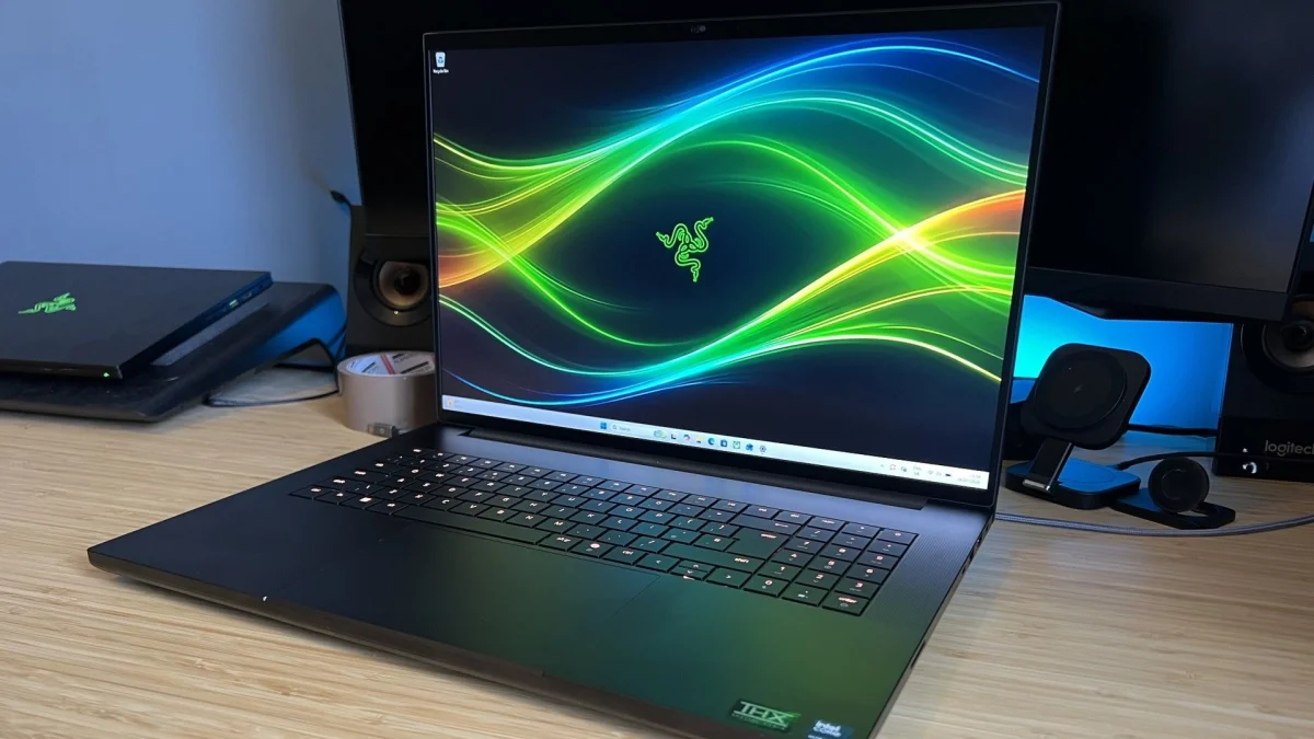 Razer Blade 18 e MSI Raider A18 HX: A Batalha dos Laptops Gamer
