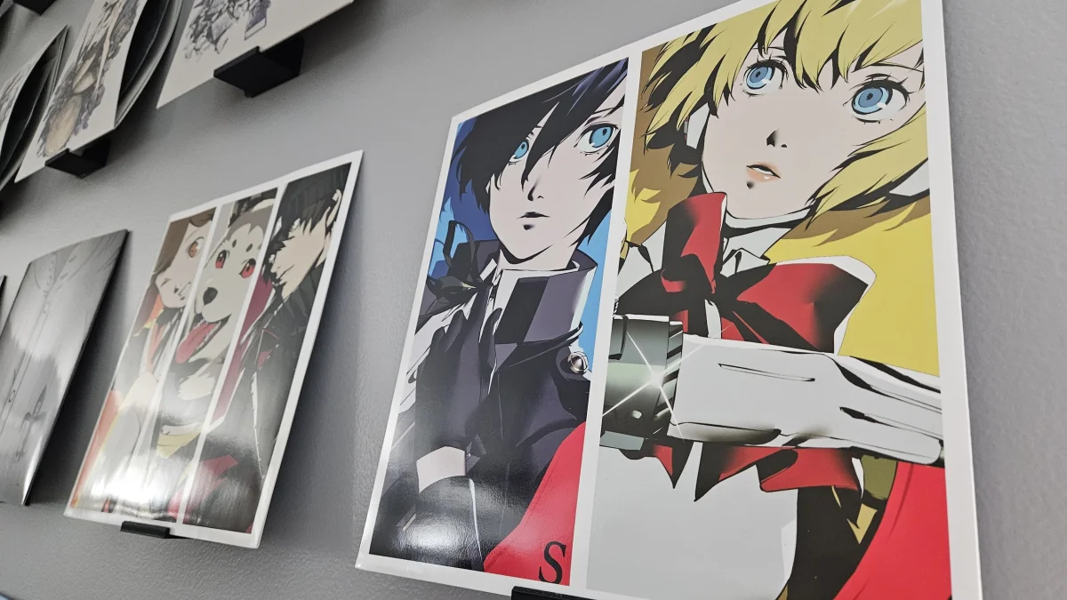 Sony enfrenta críticas por promover discos de vinil enquanto descontinua mídias físicas de jogos